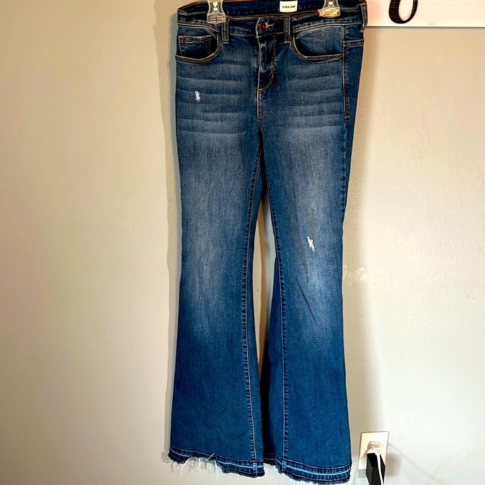 Sneak peek jeans size 5